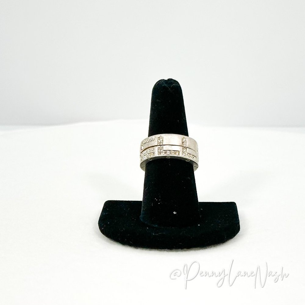 Vintage "HELLO" Rhinestone Spinner Ring in Silver - Picture 1 of 7